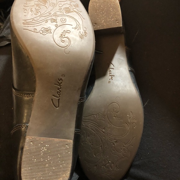 Clarks retro black heels - Picture 3 of 4